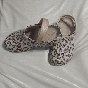 CROCS Tan and Brown Slippers Comfortable Everyday Wear